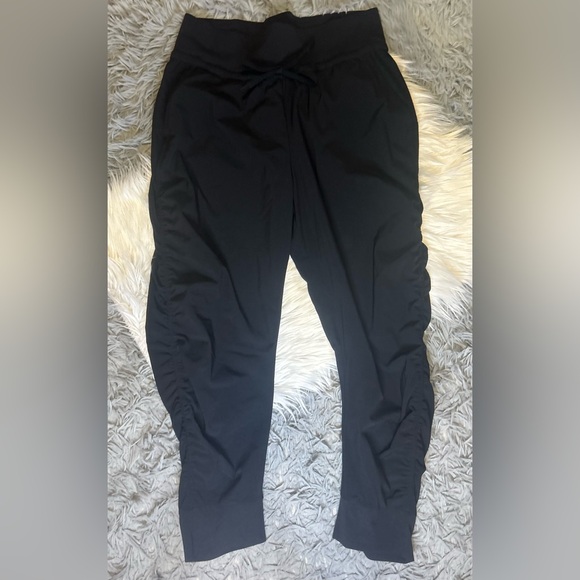Black Athleta Cropped Jogger Pants - Picture 2 of 7